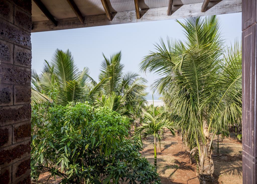 Beachfront Villas Ganpatipule Exterior photo