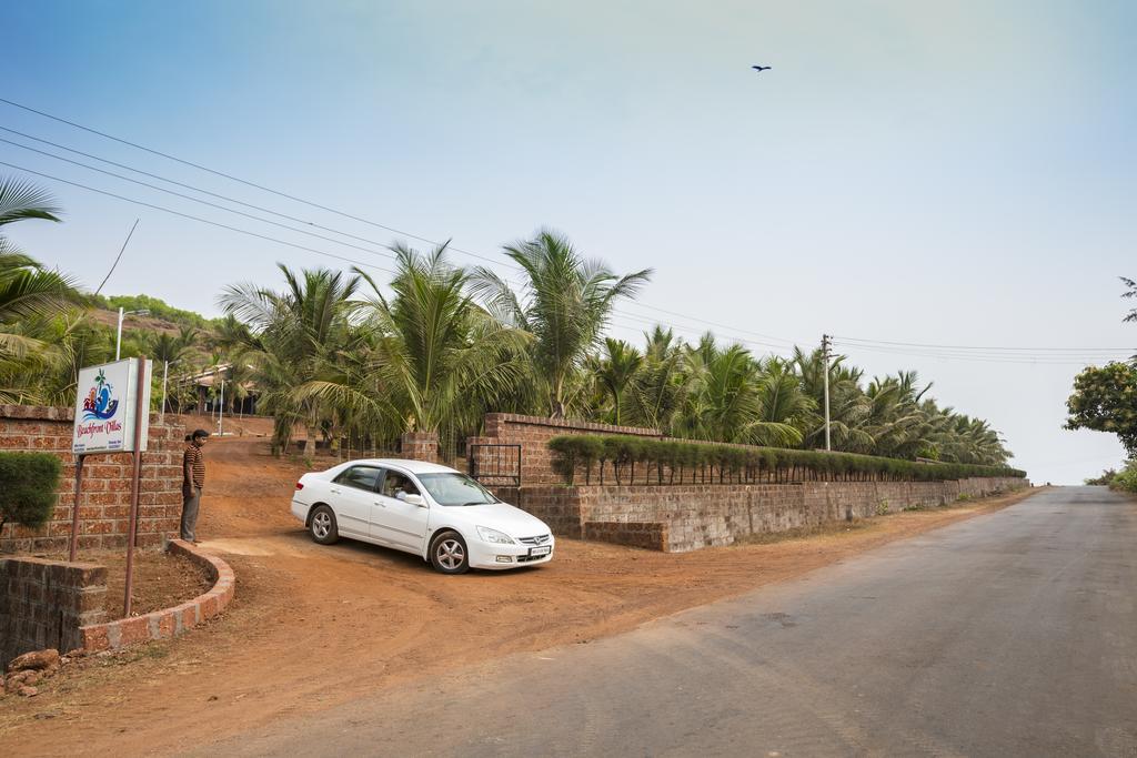 Beachfront Villas Ganpatipule Exterior photo