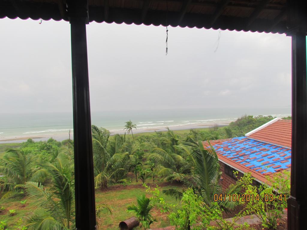 Beachfront Villas Ganpatipule Room photo