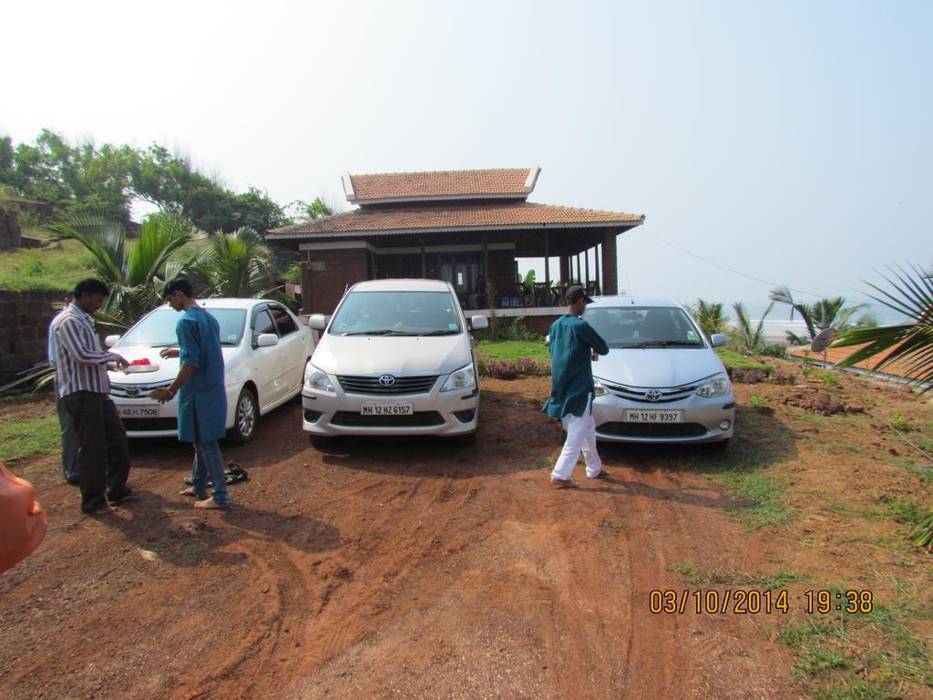 Beachfront Villas Ganpatipule Exterior photo